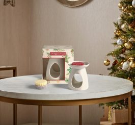 Yankee Candle Melt Warmer Christmas Gift Set